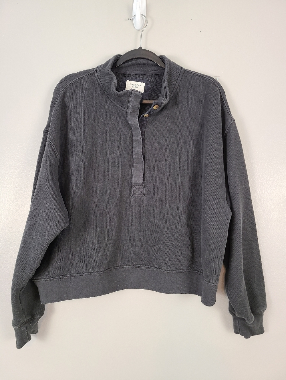 American Eagle Cropped Cowl Mock Neck Button-front Pullover Gray-Black Sweater